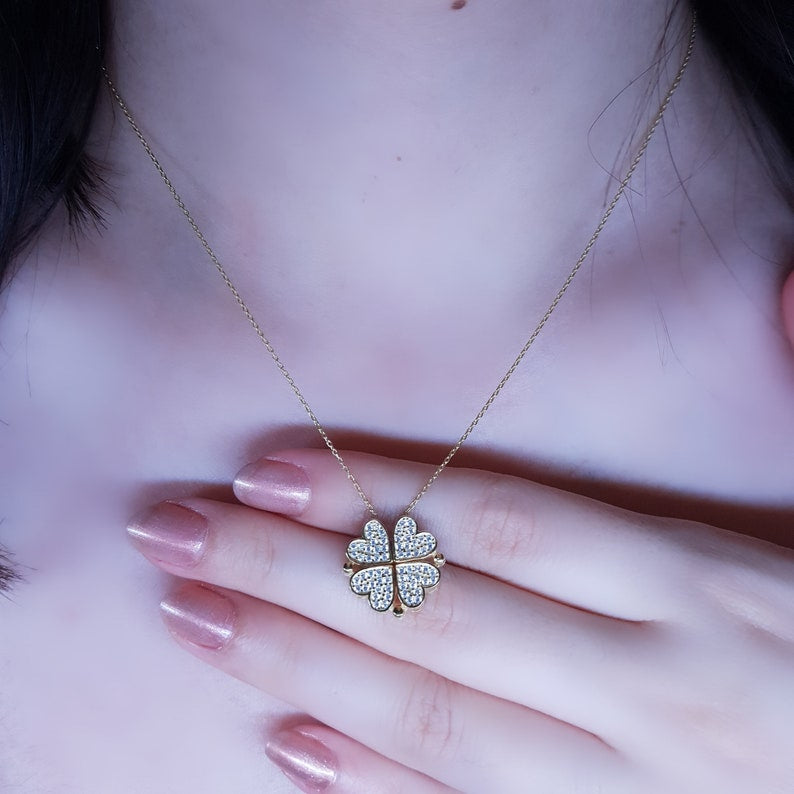 Magnetic Clover Necklace